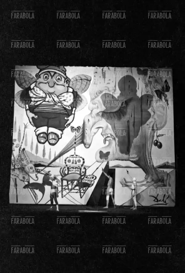 Performance di Salvador Dalì, Festival di Venezia, 1961 - Farabola Immagine digitale