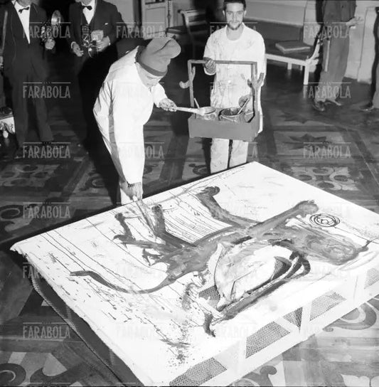 Performance di Salvador Dalì, Festival di Venezia, 1961 - Farabola Immagine digitale