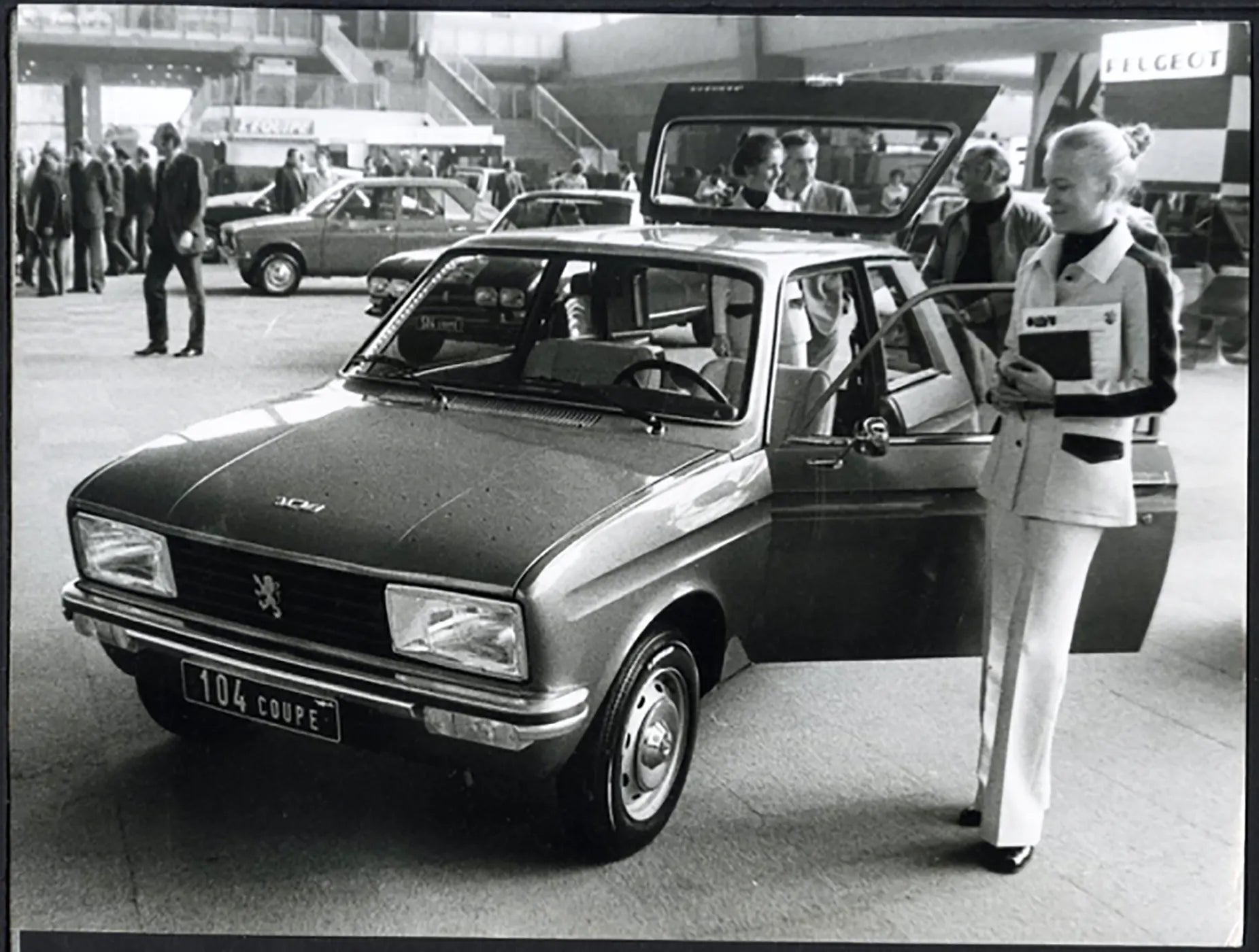 Peugeot 104 Salone Auto Parigi 1973 Ft 36529 - Stampa 24x18 cm - Farabola Stampa ai sali d'argento