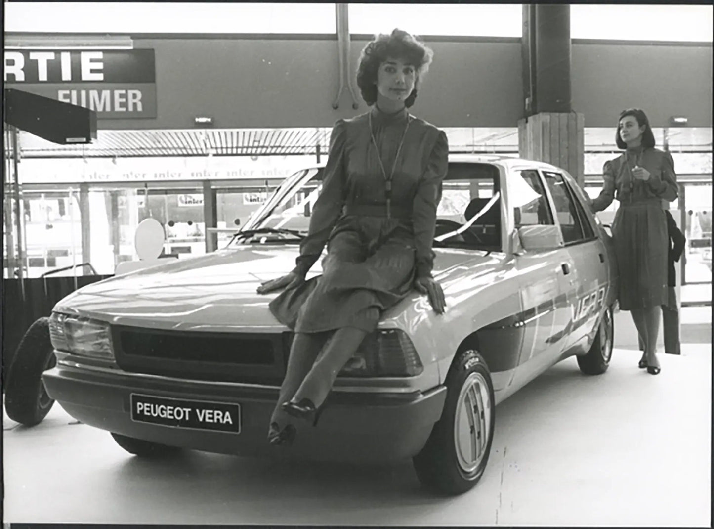 Peugeot Vera Salone Auto Parigi 1980 Ft 37016 - Stampa 24x18 cm - Farabola Stampa ai sali d'argento