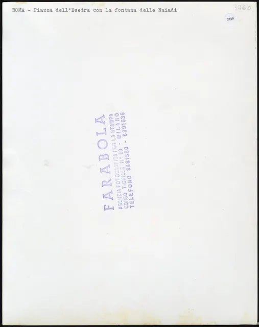 Piazza dell'Esedra Roma anni 60 Ft 3739 - Stampa 21x27 cm - Farabola Stampa ai sali d'argento