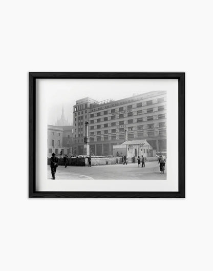 Piazza Diaz, Milano 1949 - Farabola Fotografia