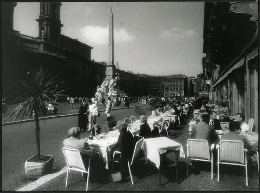 Piazza Navona a Roma anni 80 Ft 4009 - Stampa 24x18 cm - Farabola Stampa ai sali d'argento