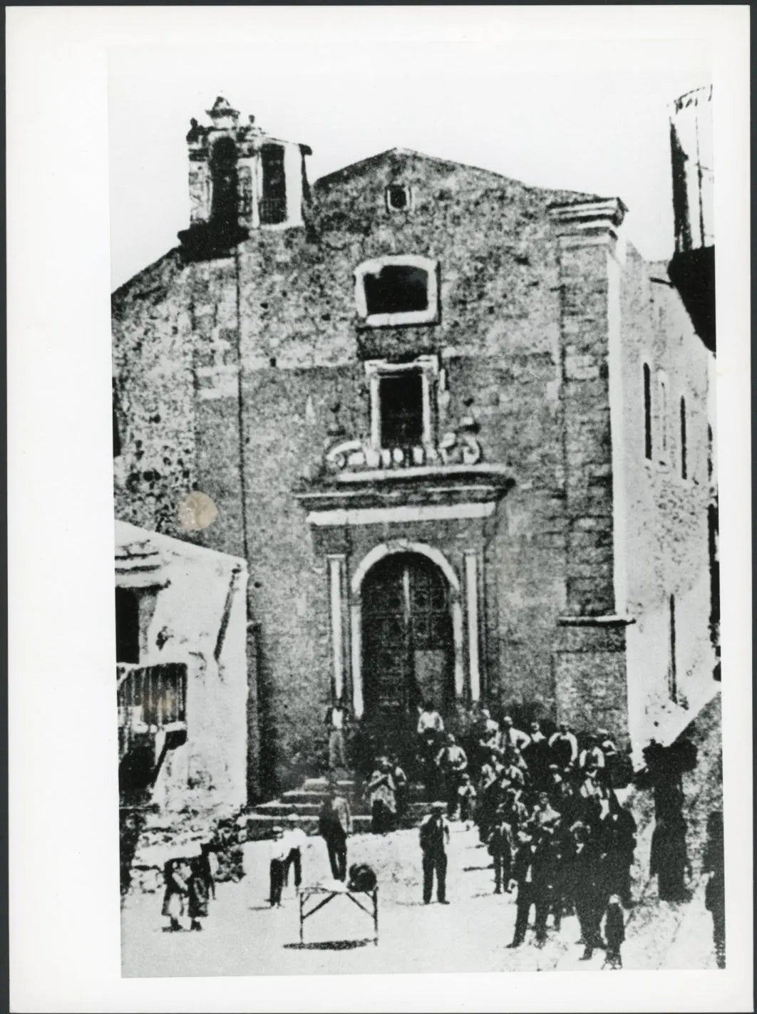 Piazza S. Teresa di Vizzini, '900 Ft 3182 - Stampa 24x18 cm - Farabola Stampa ai sali d'argento (anni 90)