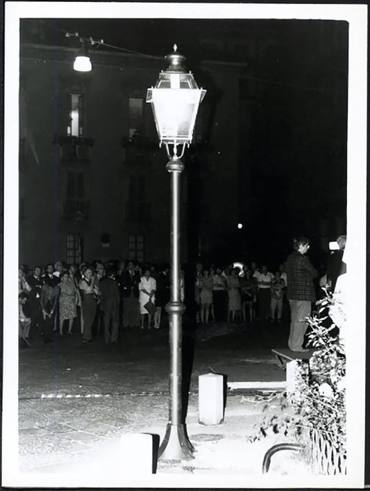 Piazzetta Brera Milano 1994 Ft 37713 - Stampa 24x18 cm - Farabola Stampa ai sali d'argento