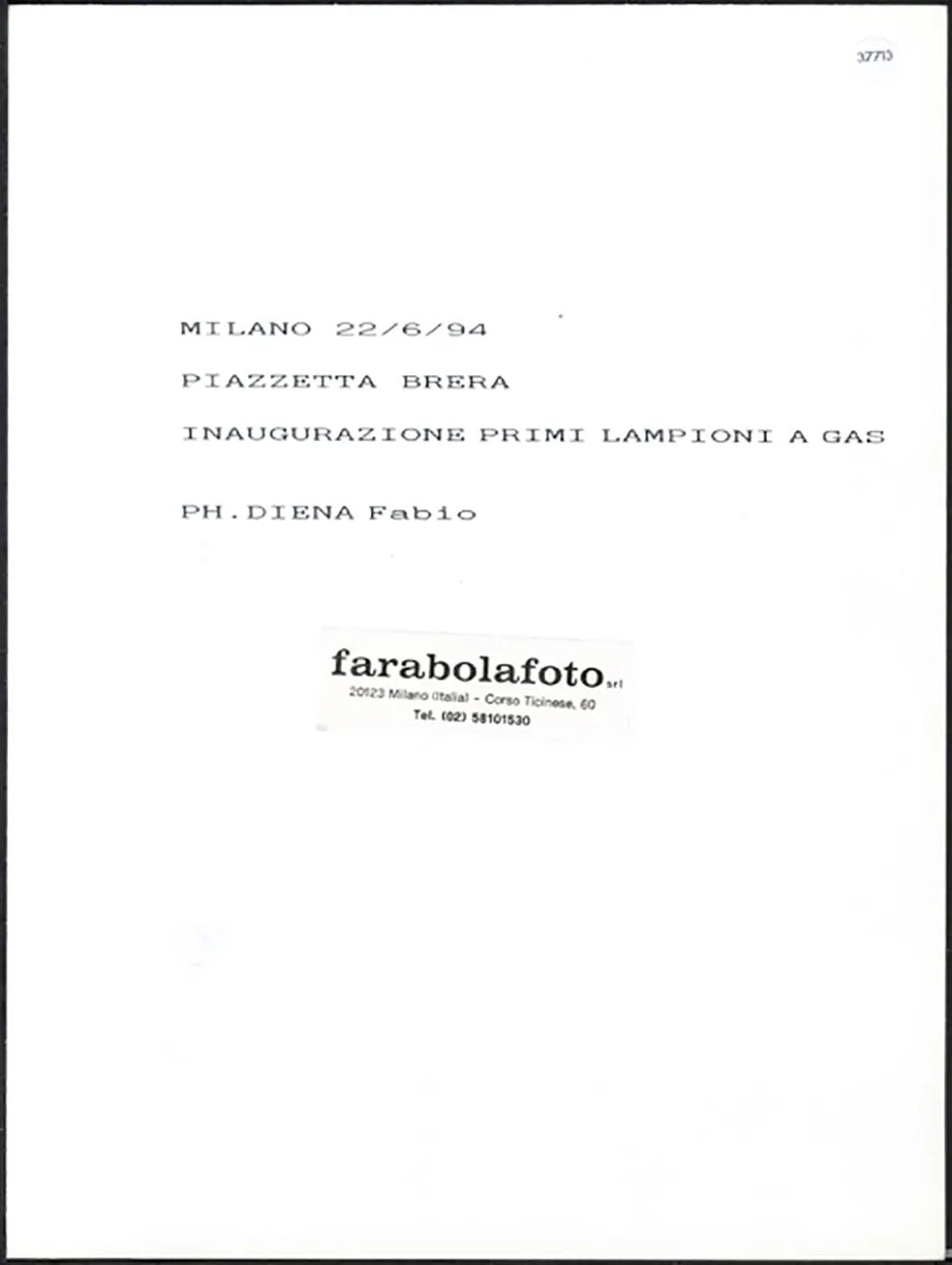 Piazzetta Brera Milano 1994 Ft 37713 - Stampa 24x18 cm - Farabola Stampa ai sali d'argento
