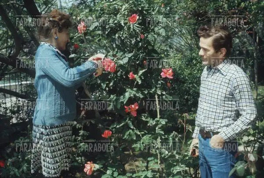 Pier Paolo Pasolini con la madre Susanna Colussi, anni 70 - Farabola Immagine digitale
