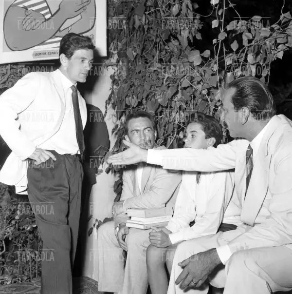 Pier Paolo Pasolini e Alberto Mondadori, Premio Viareggio, 1957 - Farabola Immagine digitale