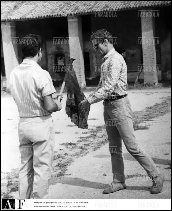 Pier Paolo Pasolini sul set del film Edipo Re, 1967 - Farabola Immagine digitale