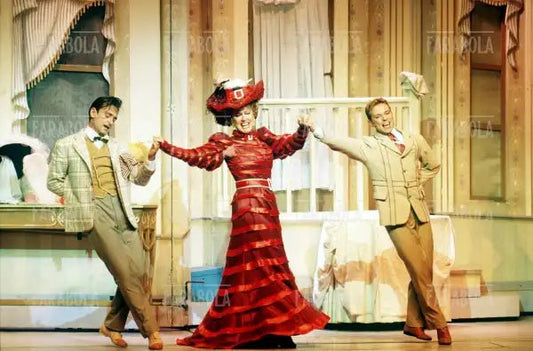 Pierluigi Gallo, Loretta Goggi e Gianfranco Vergoni, Hello Dolly, 1999 - Farabola Immagine digitale