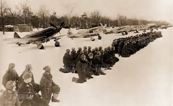 Piloti del 12° Reggimento Caccia Sovietico, anni 40 - Farabola Immagine digitale