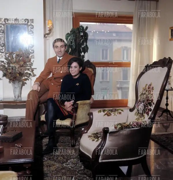 Pippo Baudo con la fidanzata Angela Lippi, anni 70 - Farabola Immagine digitale