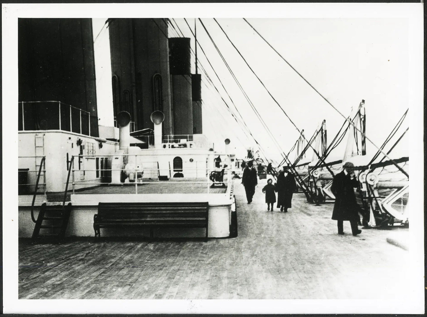 Ponte del Titanic 1912 Ft 36063 - Stampa 24x18 cm - Farabola Stampa ai sali d'argento (anni 90)