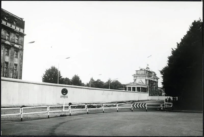 Porta di Bradenburgo Berlino 1990 Ft 37664 - Stampa 24x18 cm - Farabola Stampa ai sali d'argento