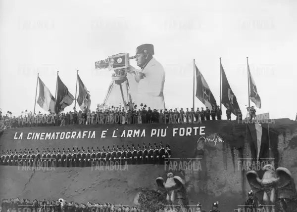 Prima pietra Istituto Luce, 1937 - Farabola Immagine digitale