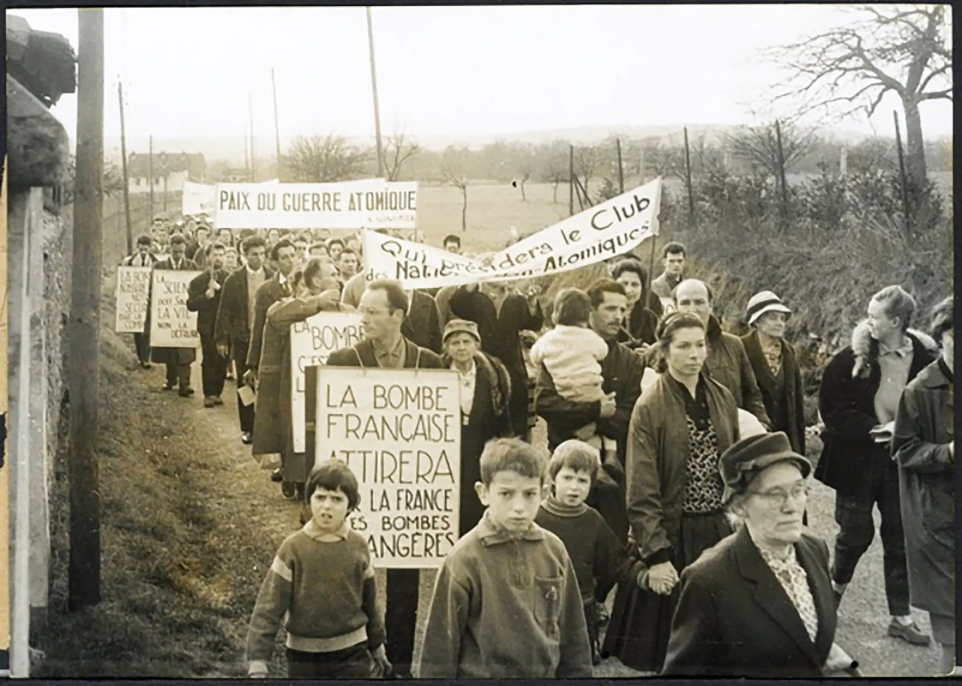 Protesta contro la guerra Francia 1960 Ft 5181 - Stampa 13x18 cm - Farabola Stampa ai sali d'argento