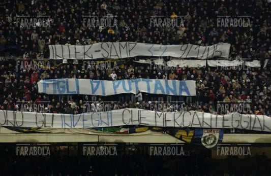 Protesta dei tifosi dell'Inter, Inter vs Chievo, 2005 - Farabola Immagine digitale