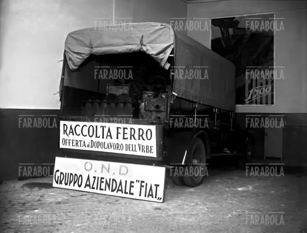 Raccolta ferro per la patria, Roma, 1935 - Farabola Immagine digitale