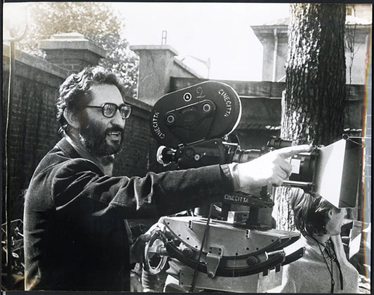 Raffaele Maiello sul set 1974 Ft 37155 - Stampa 21x27 cm - Farabola Stampa ai sali d'argento