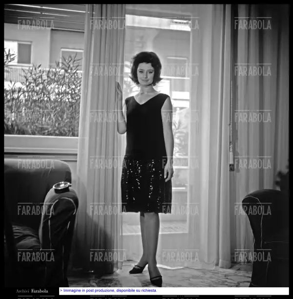 Raffaella Carrà, anni 60 - Farabola Immagine digitale