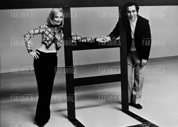 Raffaella Carrà e Corrado, Canzonissima, 1970 - Farabola Immagine digitale