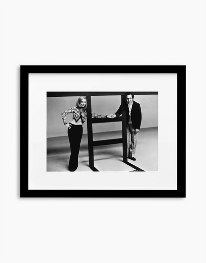Raffaella Carrà e Corrado, Canzonissima 1971 — stampa fine art con cornice nera