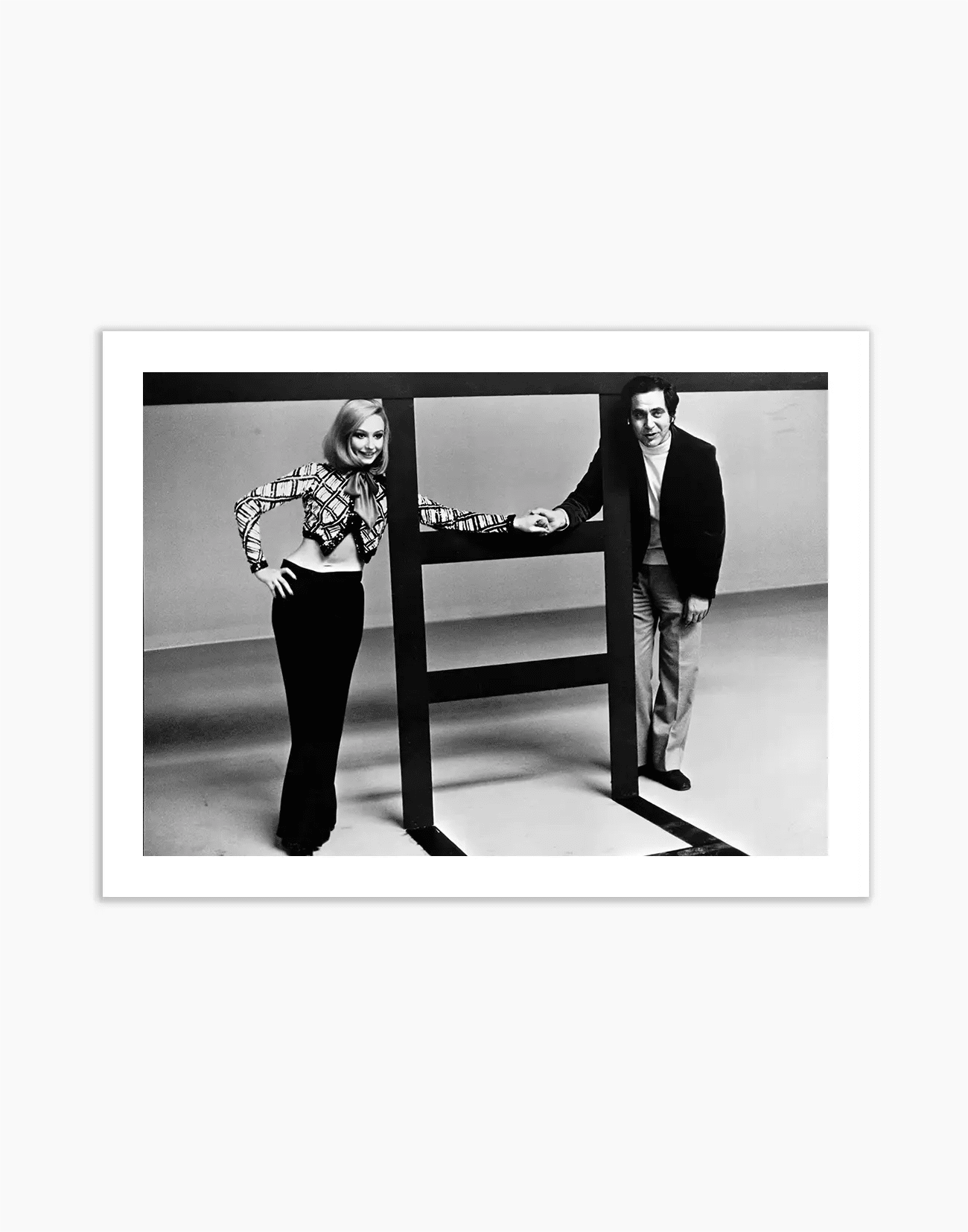Raffaella Carrà e Corrado, Canzonissima 1971 - Farabola WhiteWall App Product