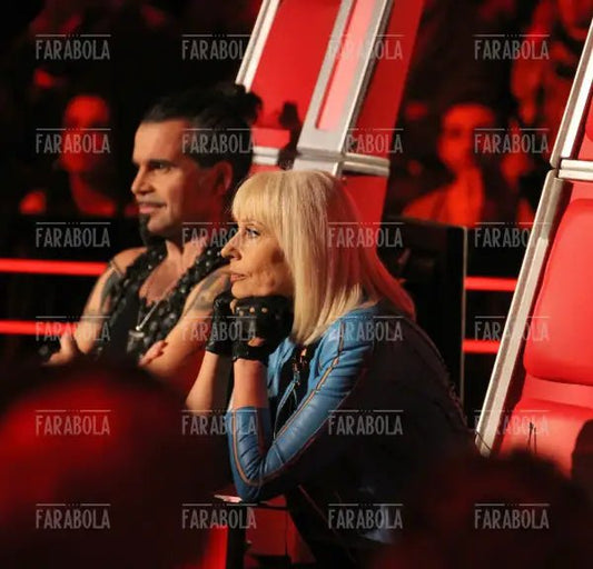 Raffaella Carrà e Piero Pelù, The Voice of Italy, 2013 - Farabola Immagine digitale