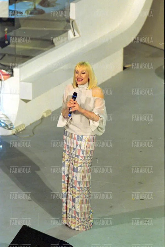 Raffaella Carrà, Festival di Sanremo, 2001 - Farabola Immagine digitale