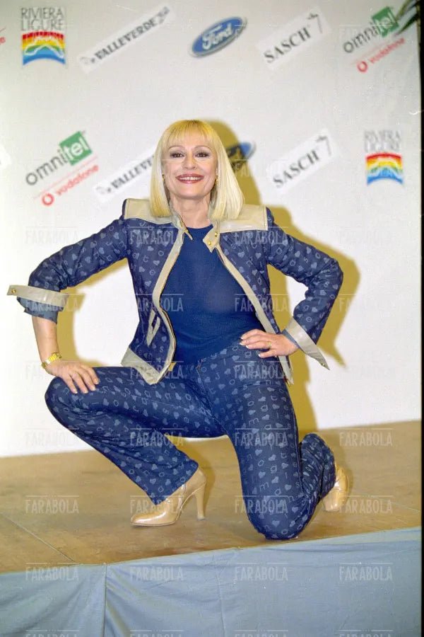 Raffaella Carrà, Festival di Sanremo, 2001 - Farabola Immagine digitale