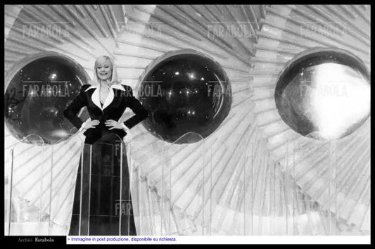 Raffaella Carrà, Raffaella Venerdì, Sabato e Domenica..., 1990 - Farabola Immagine digitale