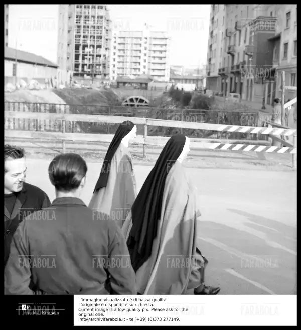 Rapina di via Osoppo, il fiume Olona, Milano, 1958 - Farabola Immagine digitale