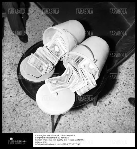 Rapina di via Osoppo, la refurtiva, Milano, 1958 - Farabola Immagine digitale