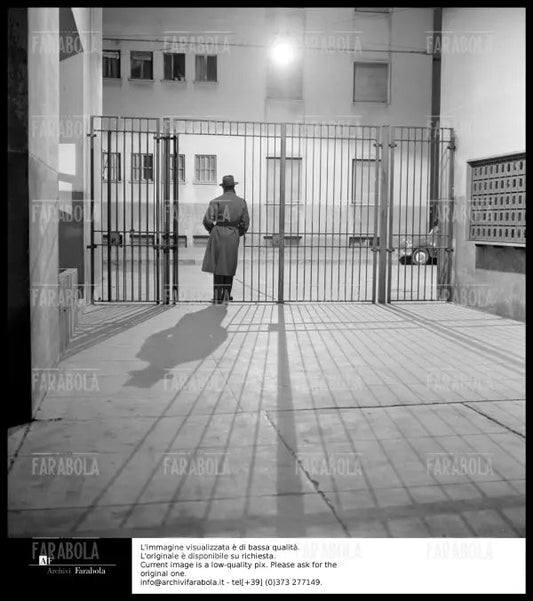 Rapina di via Osoppo, scenette inerenti la rapina, Milano, 1958 - Farabola Immagine digitale