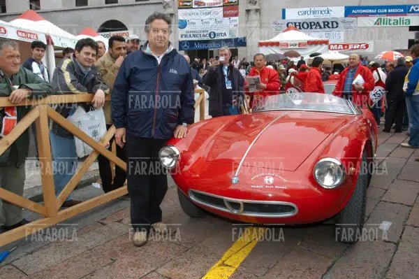 Renato Pozzetto su Alfa Romeo 1900 del 1954, Mille Miglia, 2004 - Farabola Immagine digitale