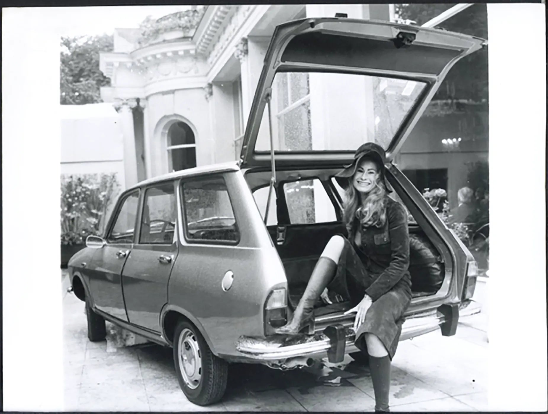 Renault 12 break Salone Auto Parigi 1970 Ft 36477 - Stampa 24x18 cm - Farabola Stampa ai sali d'argento