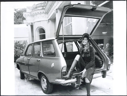Renault 12 break Salone Auto Parigi 1970 Ft 36477 - Stampa 24x18 cm - Farabola Stampa ai sali d'argento