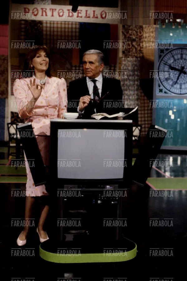 Renée Longarini ed Enzo Tortora, Milano, 1987 - Farabola Immagine digitale