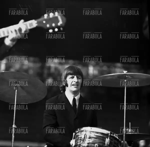 Ringo Starr, Concerto dei Beatles, Velodromo Vigorelli, Milano, 1965 - Farabola Immagine digitale