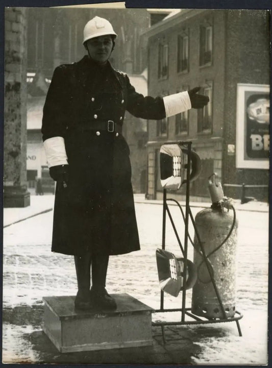 Riscaldamento per Polizia 1954 Ft 3233 - Stampa 18x13 cm - Farabola Stampa ai sali d'argento