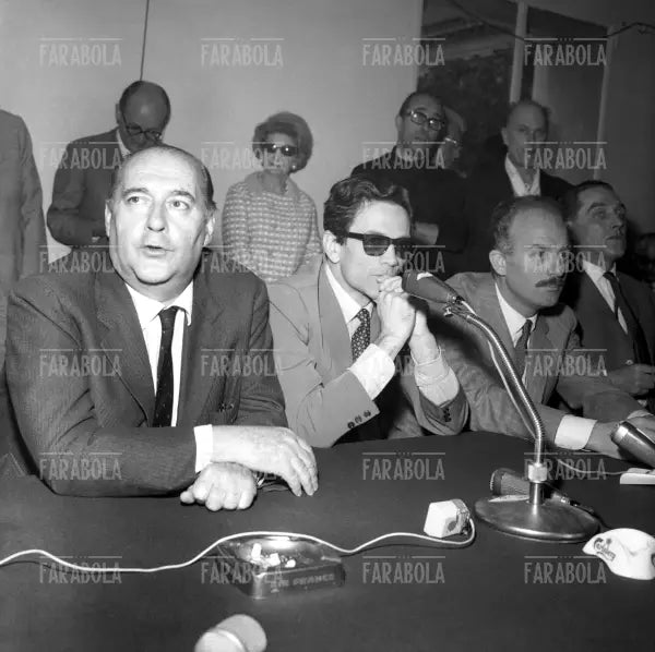 Roberto Rossellini, Pier Paolo Pasolini e Alfredo Bini, Festival di Cannes, 1966 - Farabola Immagine digitale