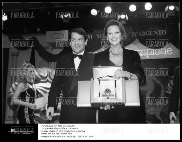Roberto Salmoiraghi e Claudia Cardinale, Maschere d'Argento, 1997 - Farabola Immagine digitale