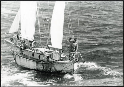 Robin Knox Johnson sul suo ketch 1969 Ft 36055 - Stampa 24x18 cm - Farabola Stampa ai sali d'argento