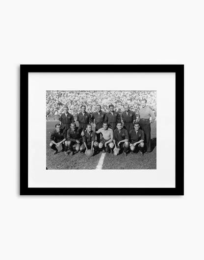 Roma, Formazione, 1935 — stampa fine art con cornice nera