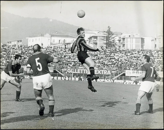Roma Hitchen in azione 1965 Ft 5443 - Stampa 21x27 cm - Farabola Stampa ai sali d'argento