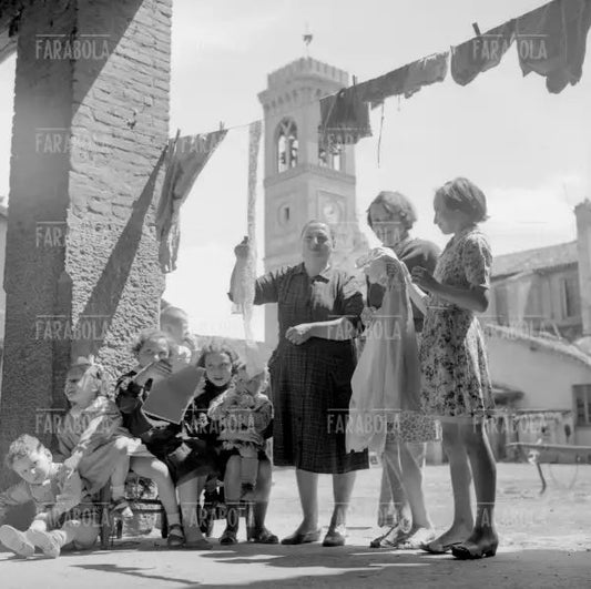 Rosa Ghilardi, Mamma d'Italia, 1962 - Farabola Immagine digitale