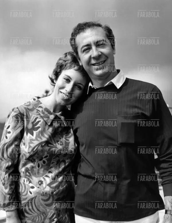 Rosanna Vaudetti con il marito Antonio Moretti, Festivalbar, 1969 - Farabola Immagine digitale