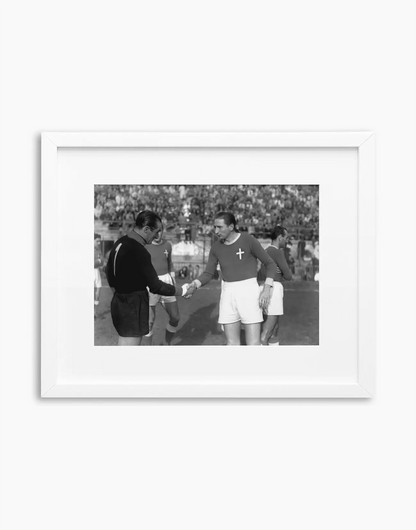 Rossetti e Piola, Milan-Novara 1949 — stampa fine art con cornice bianca
