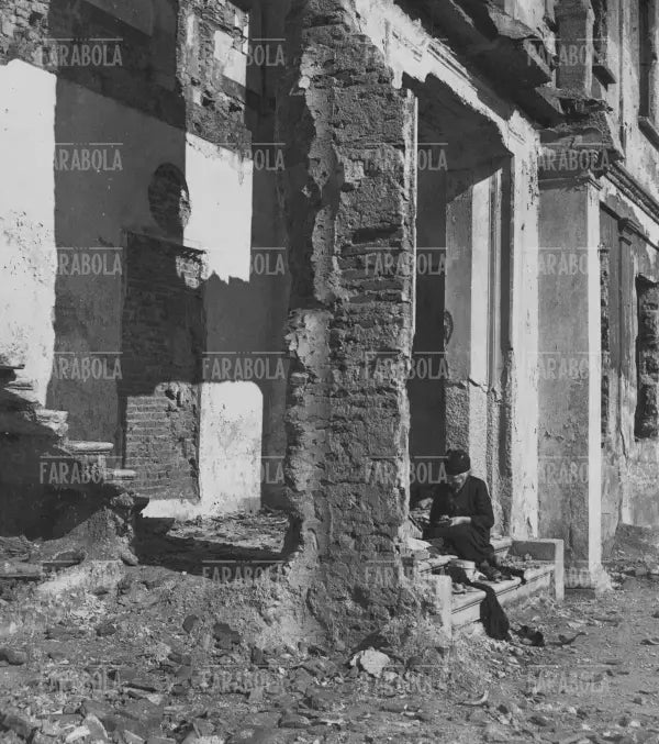 Rovine a Milano, anni 40 - Farabola Immagine digitale
