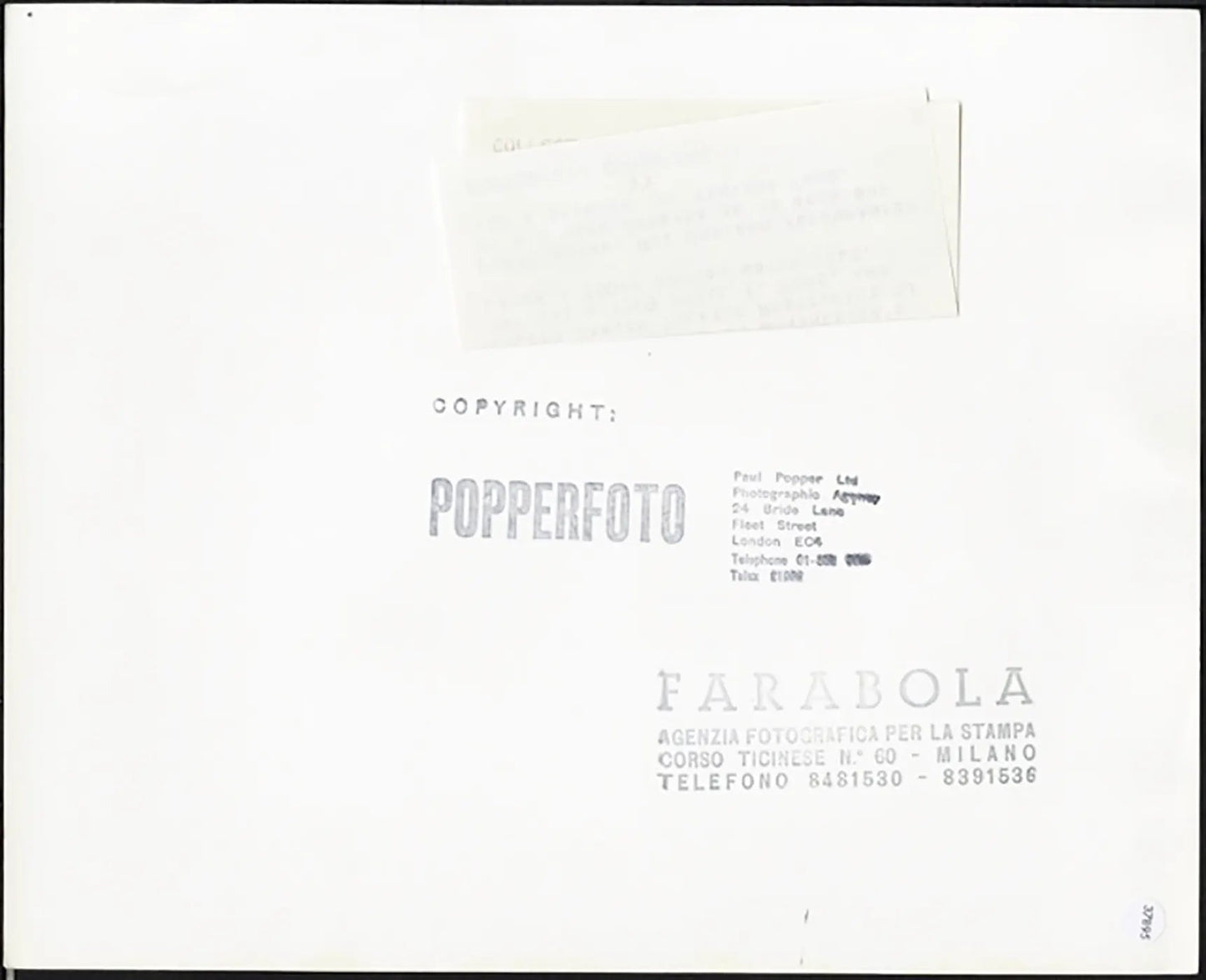 Roy Orbison su una Ford vintage 1971 Ft 37895 - Stampa 20x25 cm - Farabola Stampa ai sali d'argento